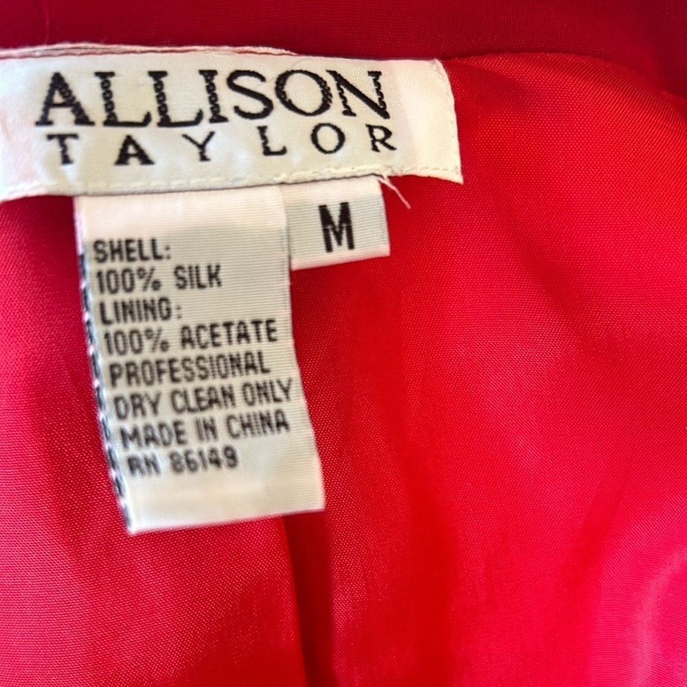 Vtg Y2K Allison Taylor NWOT Holiday 100% Silk Red Pant Suit Set Size Medium - Picture 8 of 16